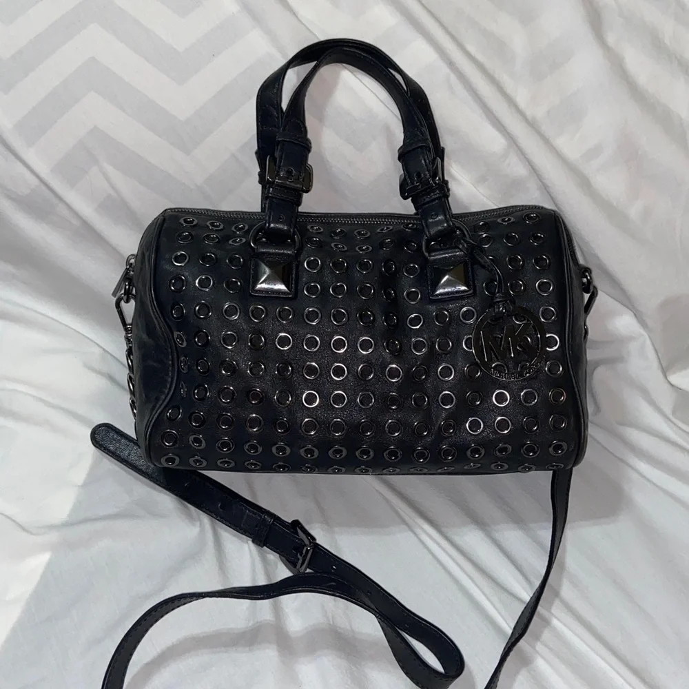 RARE Michael Kors black leather grommet Grayson